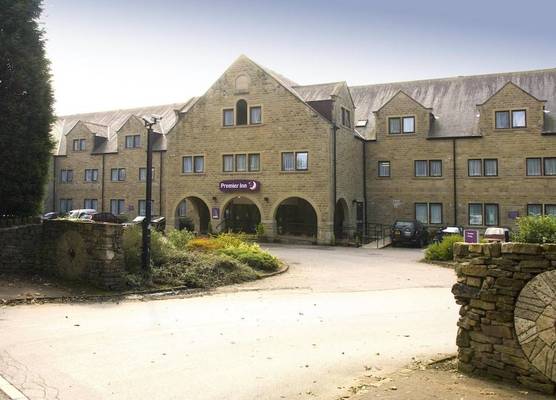 Premier Inn Huddersfield North 1