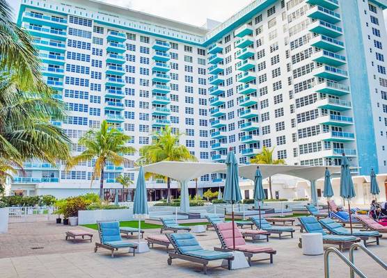 Seacoast Suites on Miami Beach 1