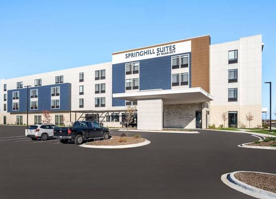 SpringHill Suites by Marriott Menomonee Falls 1