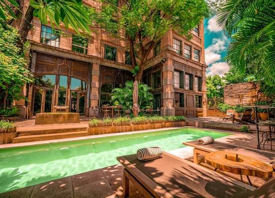 Factoria Hotel 1
