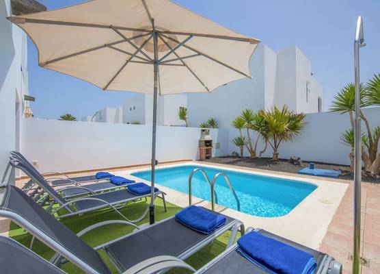 Villas Puerto Rubicon 1