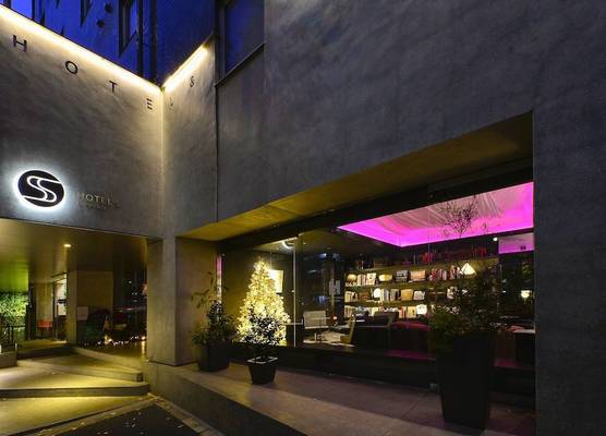 Roppongi Hotel S 1