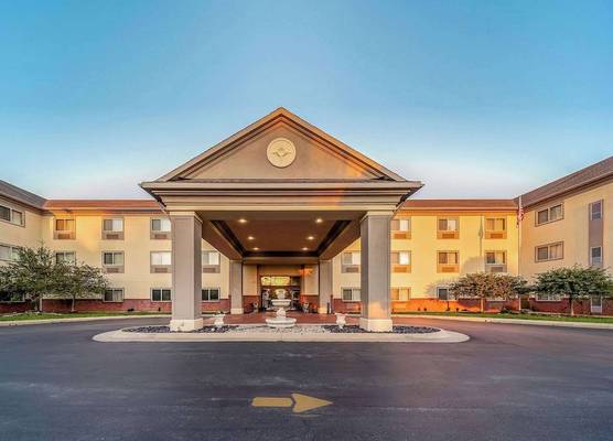 Quality Inn & Suites Hannibal West 1