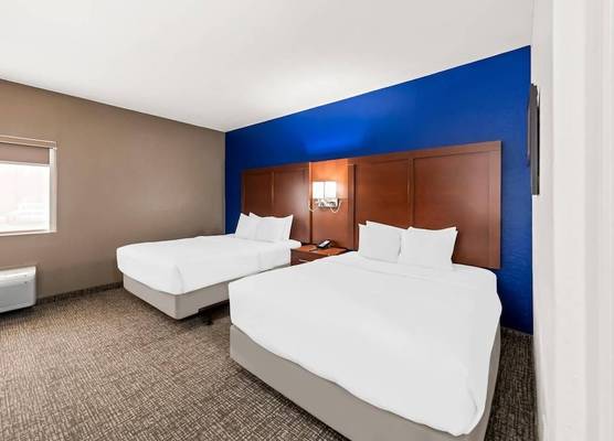 Comfort Inn & Suites Fairborn near Wright Patterson AFB 1