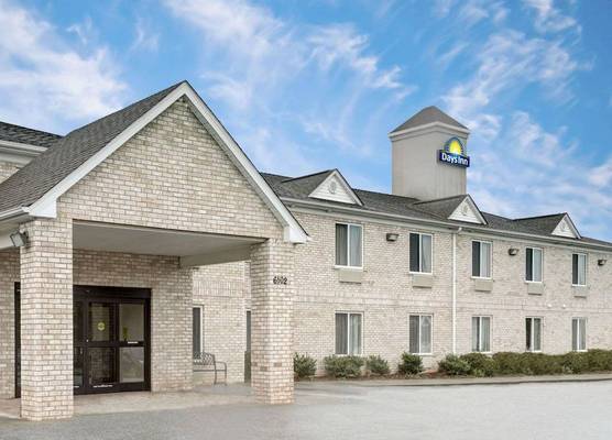 Days Inn by Wyndham Greensboro NC 1