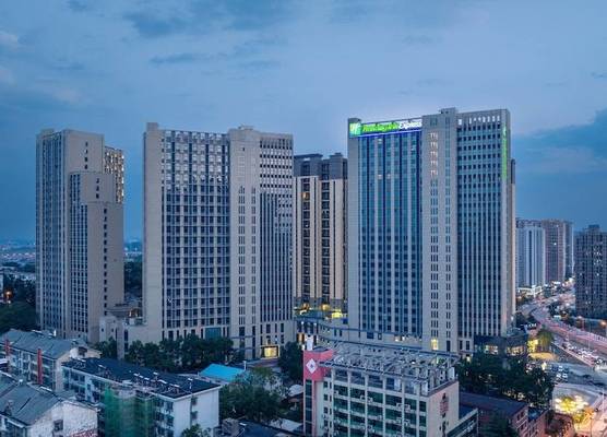 Holiday Inn Express Changsha Yuhua by IHG 1