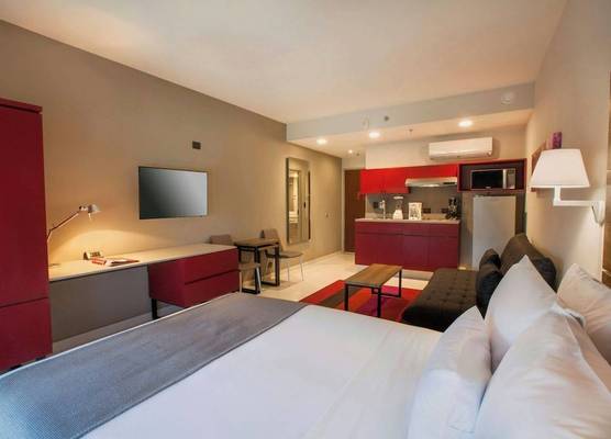 City Express Plus by Marriott Cabo San Lucas 1