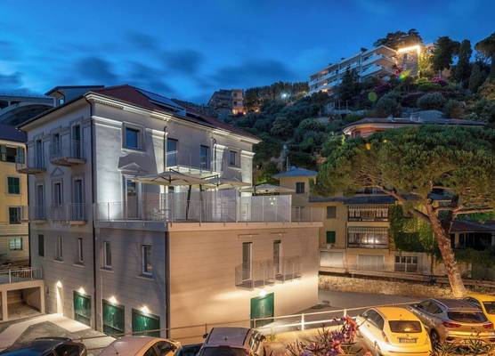 VILLA CADIZ APARTMENTS VARAZZE 1