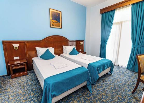 HOTEL DIESEL 1