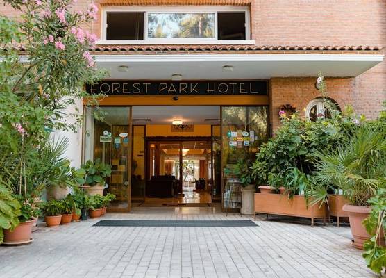 Forest Park Hotel 1
