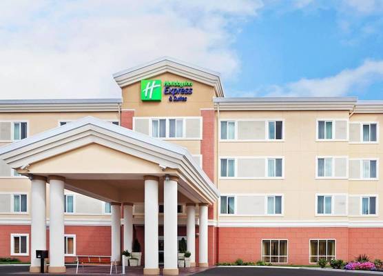 Holiday Inn Express & Suites CHEHALIS-CENTRALIA by IHG 1