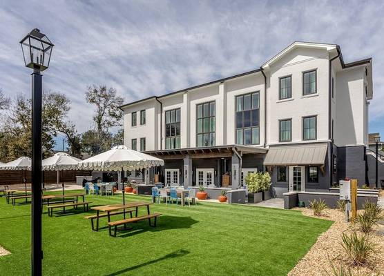 Lily Hall-A Boutique Hotel 1