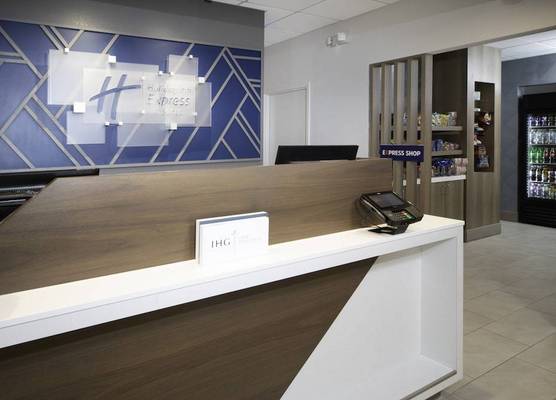 Holiday Inn Express & Suites ATLANTA-JOHNS CREEK by IHG 1