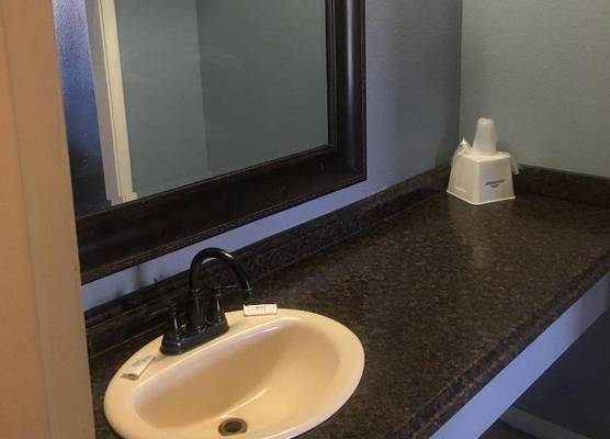 Cumberland Inn - Near Downtown 1