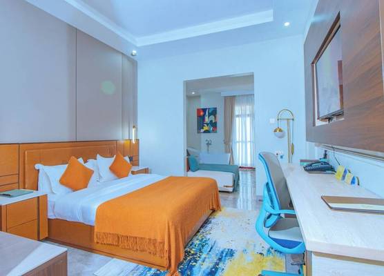 Allison Hotel 1