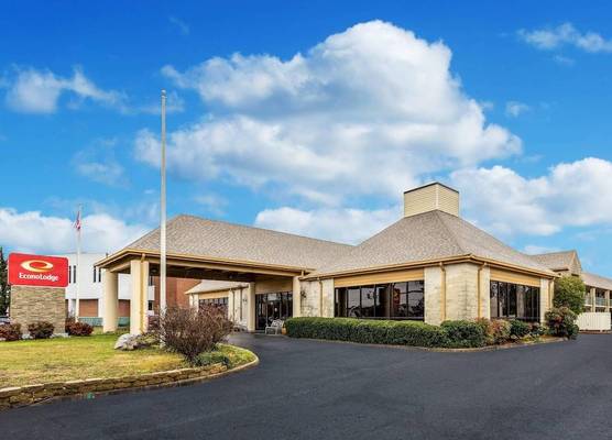 Econo Lodge Naval Station Norfolk 1