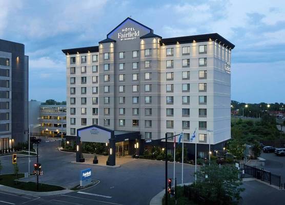 Fairfield Inn & Suites by Marriott Montreal Airport 1