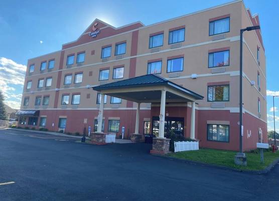 Comfort Inn East Windsor - Springfield 1