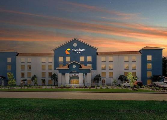 Comfort Inn Conroe 1