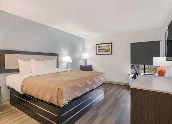 Quality Inn Jacksonville near Camp Lejeune 1