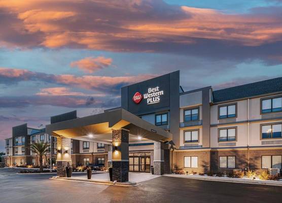 Best Western Plus Savannah Gateway 1