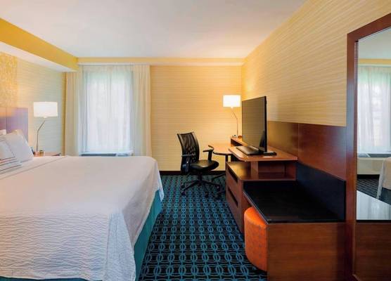 Fairfield Inn & Suites by Marriott Paramus 1