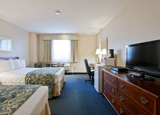 Travelodge by Wyndham Trenton 1