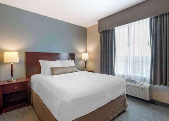 Best Western Rocky Mountain House Inn & Suites 1