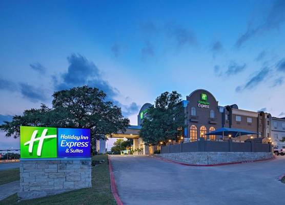 Holiday Inn Express & Suites AUSTIN NW - CEDAR PARK by IHG 1