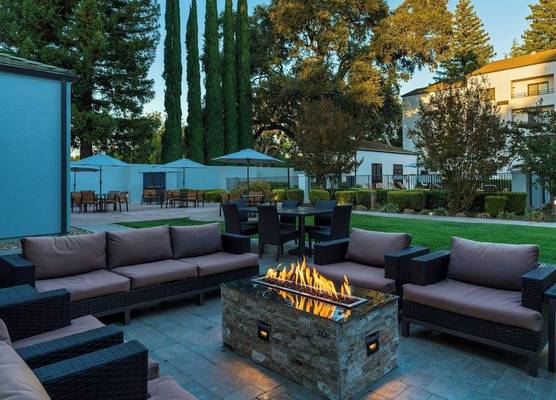 Courtyard Sacramento Airport Natomas 1