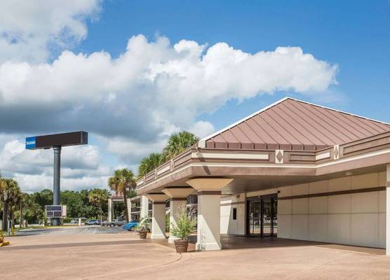Travelodge by Wyndham Deltona 1
