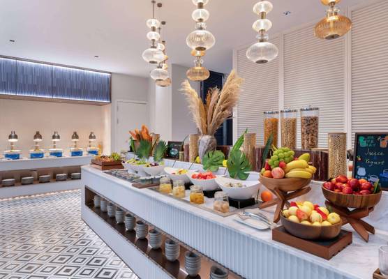Novotel Living Hangzhou International Convention Center 1