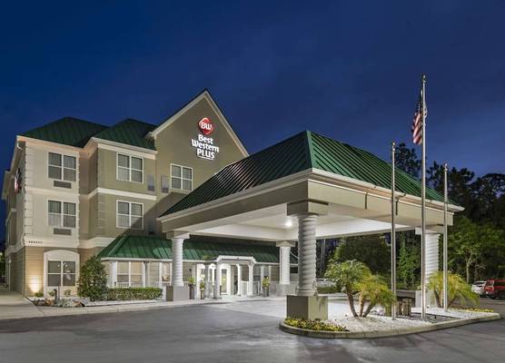 Best Western Plus First Coast Inn and Suites 1