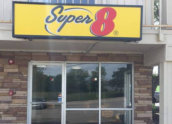 Super 8 by Wyndham Florence 1