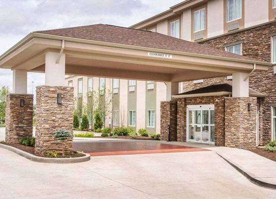 Sleep Inn & Suites Parkersburg - Mineral Wells 1
