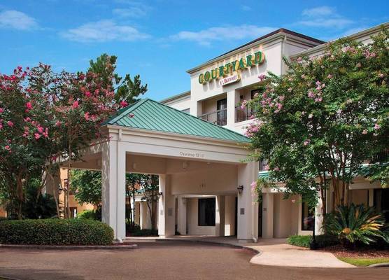 Courtyard by Marriott Covington / Mandeville 1