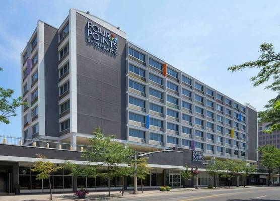 Four Points by Sheraton Windsor Downtown 1
