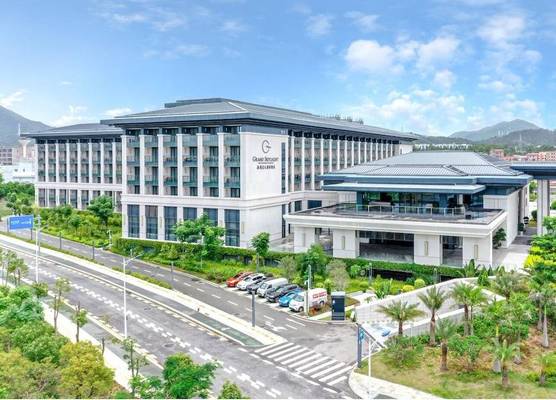 Grand Skylight Int' Hotel Pingshan 1