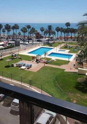 AlquilaEasy Aloha Playa 1