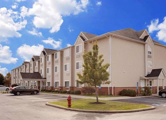 Microtel Inn & Suites by Wyndham Middletown 1