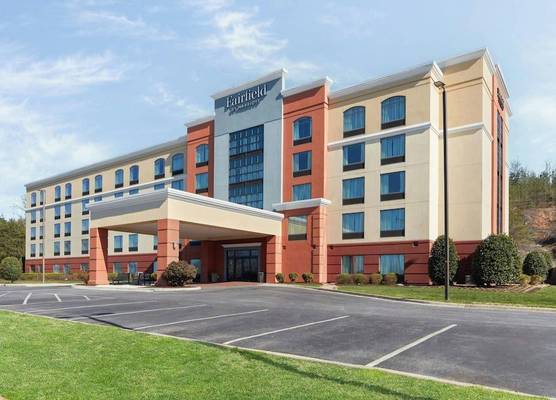 Fairfield Inn & Suites by Marriott Lynchburg Liberty University 1