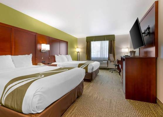 Quality Inn & Suites Stoughton - Madison South 1