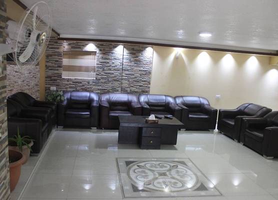 Sara Crown Hotel 1