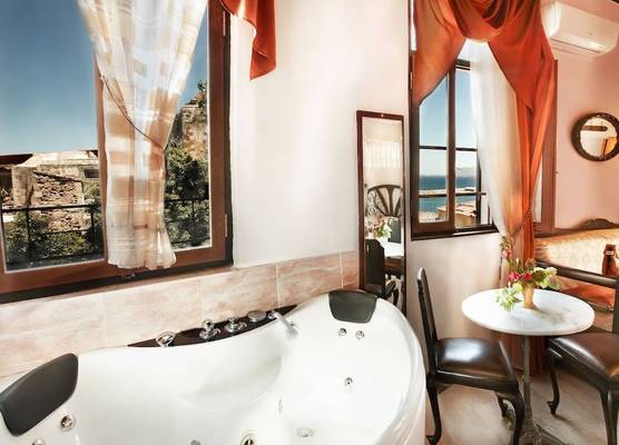 Archontiko Evgenia Studios & Suites Old Town Chania 1