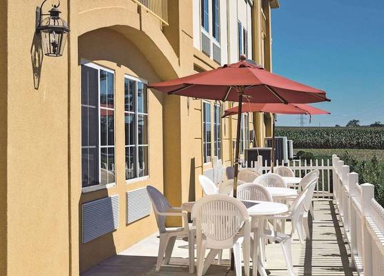 La Quinta by Wyndham Lancaster 1