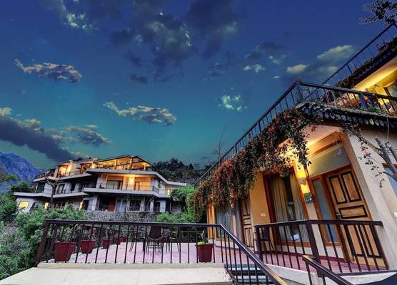 Raga on the Ganges, Rishikesh 1