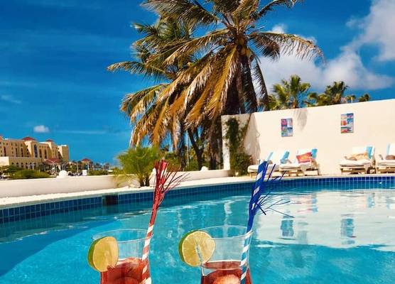 Karibu Aruba Boutique Hotel 1