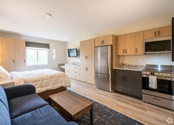 Residences at Solomon Pond 1