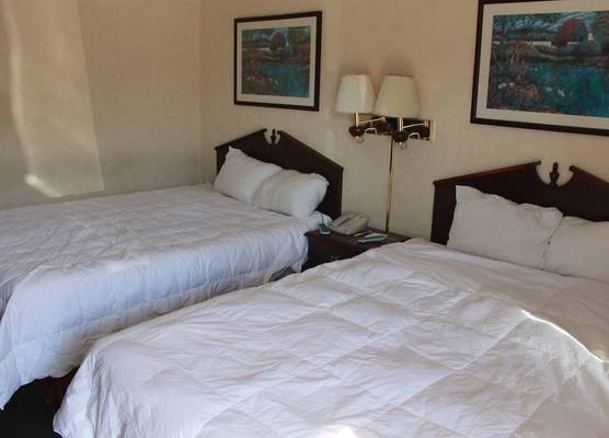 I-80 Inn & Suites 1