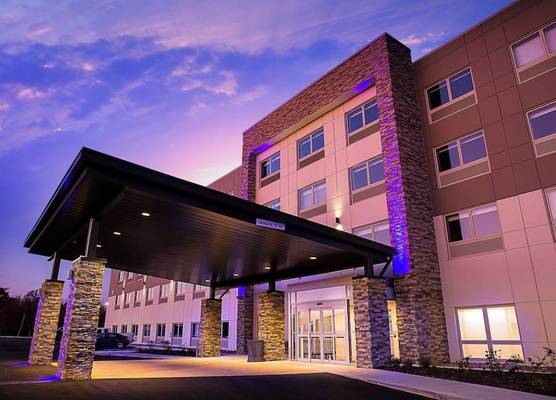 Holiday Inn Express & Suites HALIFAX – DARTMOUTH by IHG 1